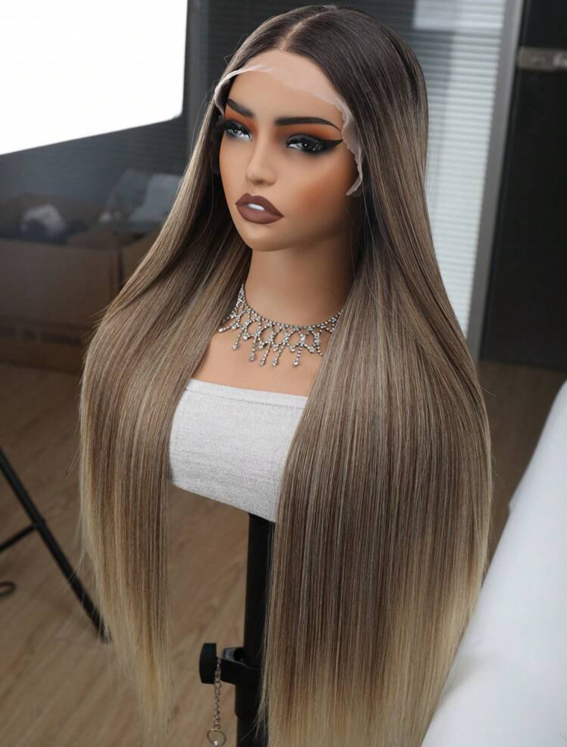 Premium Synthetic T-Part Lace Wig Pre-Plucked Long Straight Wig For Ombre Brown Straight Hair Wigs 30inch Ready To Wear Wigs