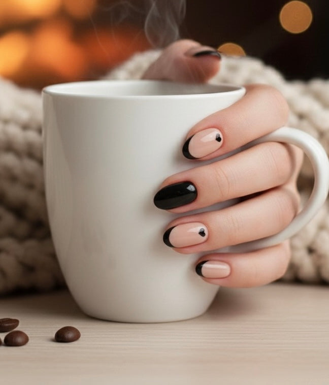 24Pcs Short Oval Heart Nails Design French Tip Press On Nails Set ,Perfect Fit luxurious Nails